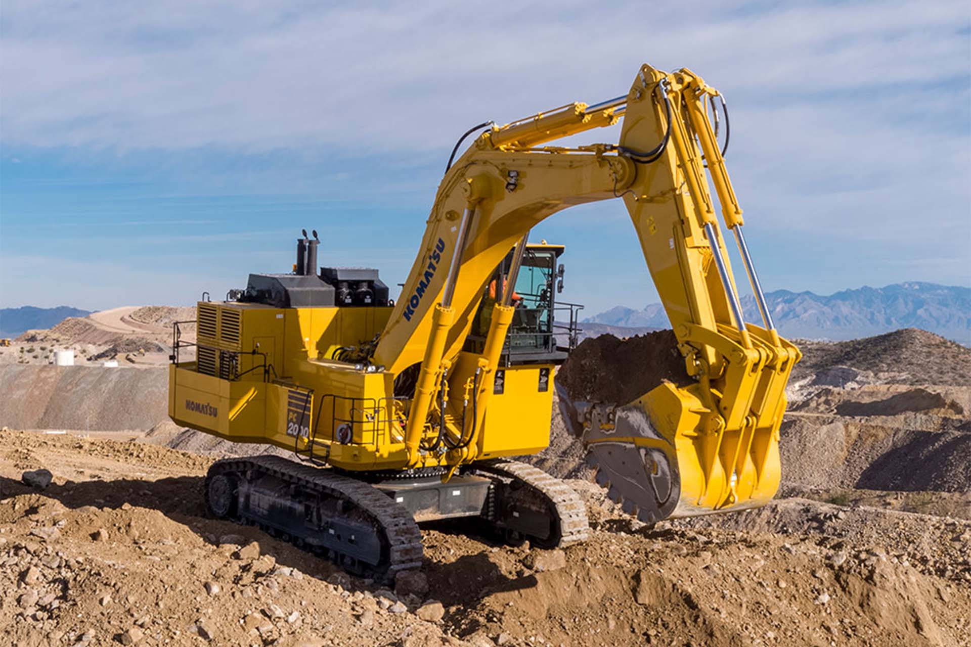 Komatsu PC2000-11