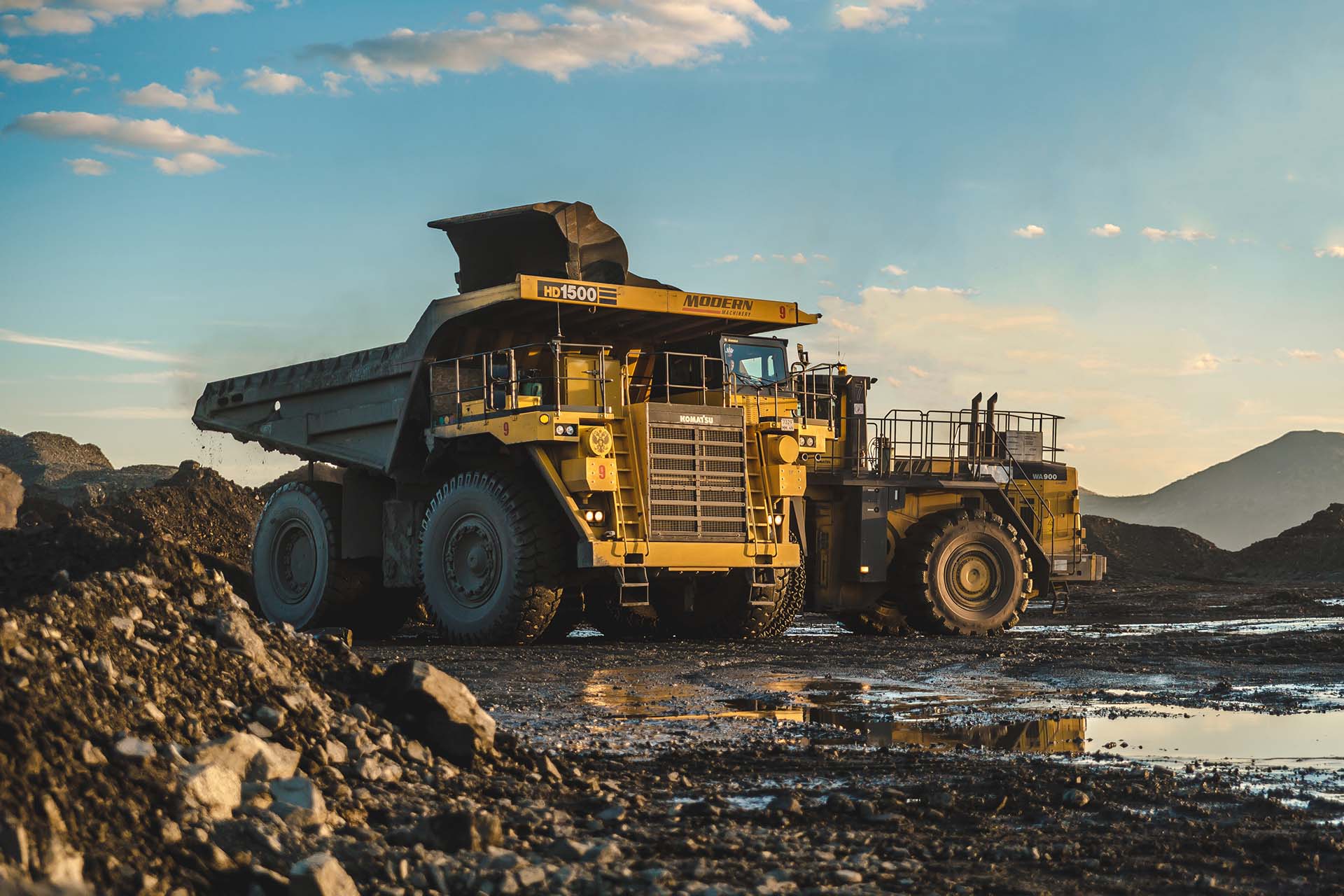 Продажа запасных частей Komatsu