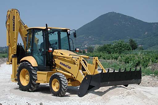 Экскаватор-погрузчик Komatsu WB93R-5E0