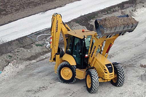 Экскаватор-погрузчик Komatsu WB93R-5E0