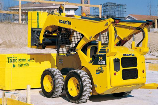 Погрузчик с бортовым поворотом Komatsu SK820-5E0